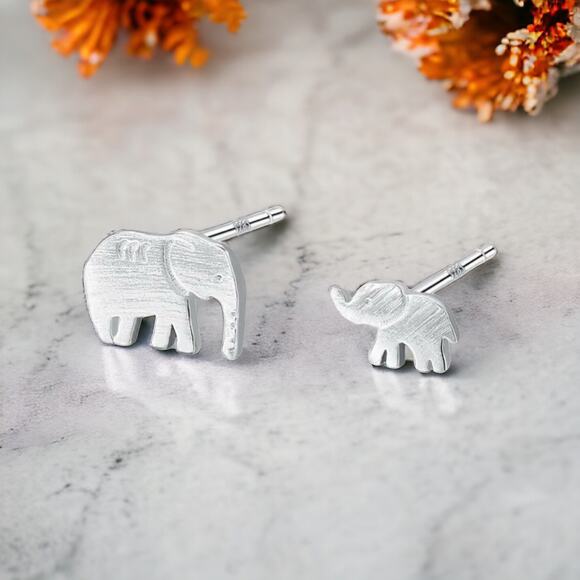 None Jewelry - NEW sterling silver mom baby elephant animal stud earrings jewelry B16A